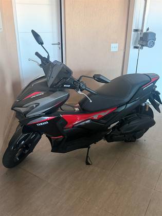 YAMAHA AEROX 160 ABS 
